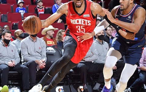 星空体育app下载-包含火箭队裁员加速，重建进程或将加快的词条