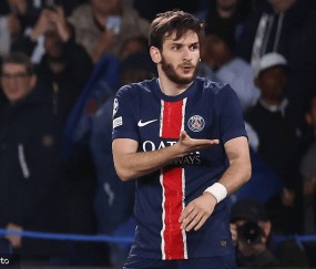 星空体育课程-巴黎圣日耳曼惊险逆转，晋级欧冠四强