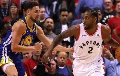 星空体育链接-雄鹿力克猛龙将系列赛扳平