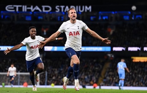 星空体育vip注册-包含哈里凯恩冷静射门，热刺战胜强敌的词条