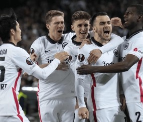 星空体育教练-弗赖堡主场击败不伦瑞克，终结连败的简单介绍