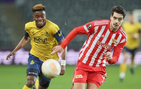 星空体育亚洲官网-柏林联队实力派球员完成精彩进球