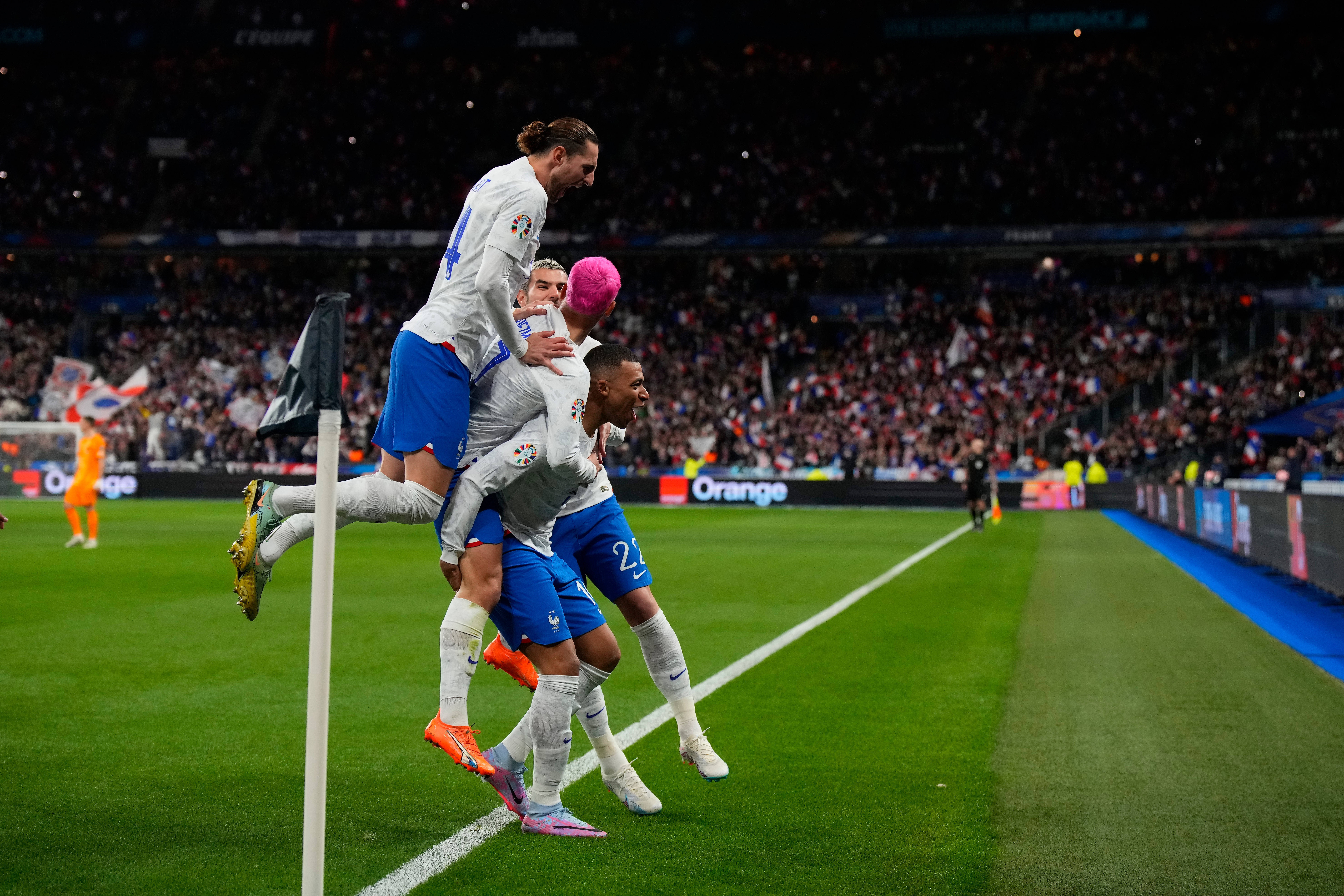 包含法国队欧锦赛首轮比赛取得胜利的词条 包含法国队欧锦赛首轮比赛取得胜利的词条