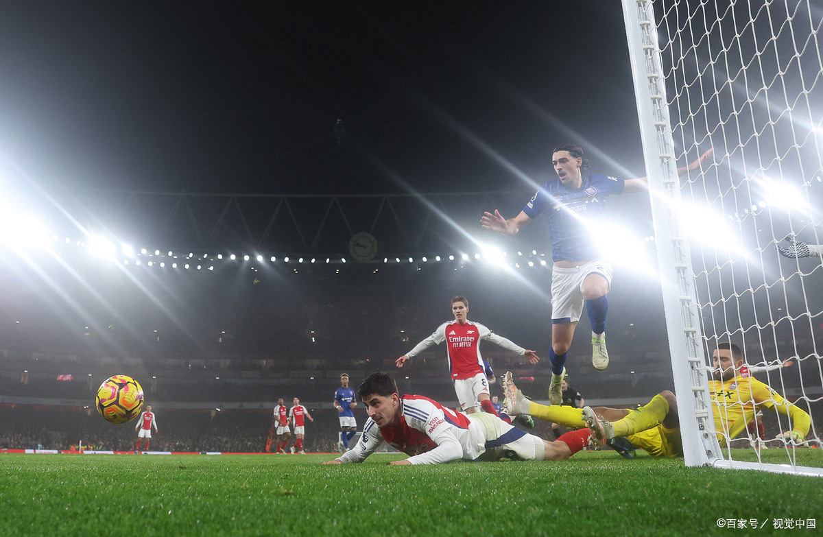 包含足球比赛激情四射,观众欣赏得心花怒放的词条 包含足球比赛激情四射,观众欣赏得心花怒放的词条